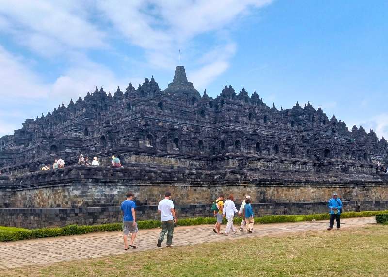 image borobudur temple 7